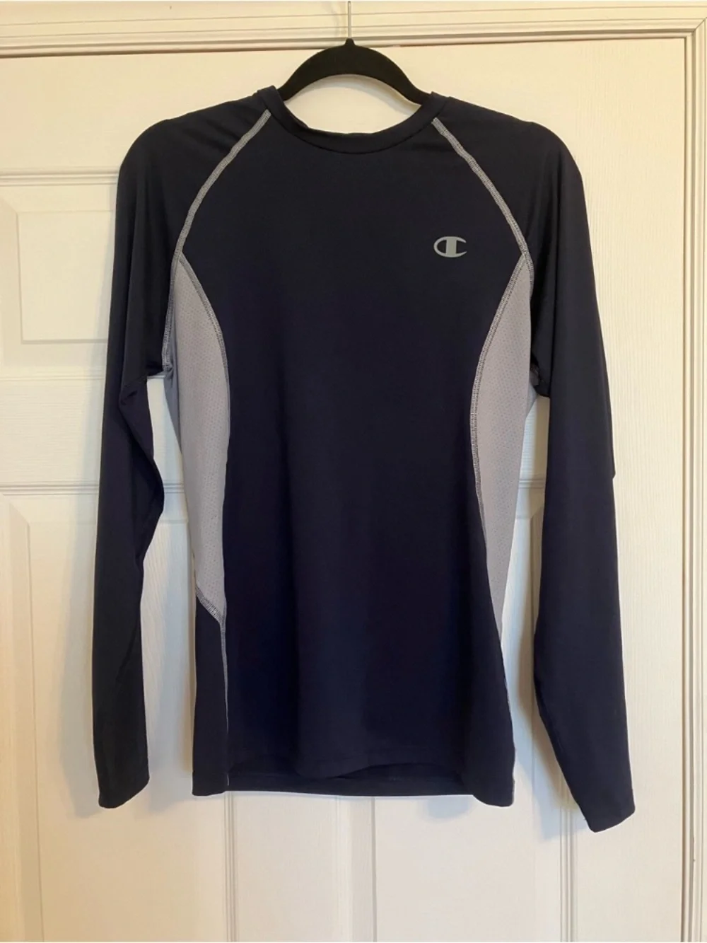 Men’s Athletic Bundle: New Balance & Champion Vapor PowerFlex Performance Tops - Picture 3 of 5